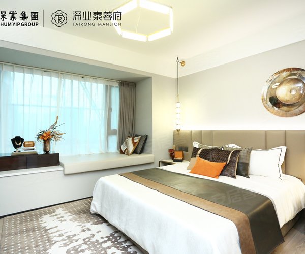 深业泰蓉府A01户型,深业泰蓉府4室2厅2卫1厨约131.00平米户型图,朝南朝向 - 成都安居客