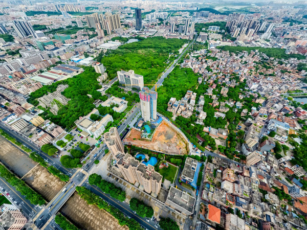 松湖瑧府,东莞松湖瑧府房价,楼盘户型,周边配套,交通地图,骏发二路2号松湖瑧府营销中心 - 安居客