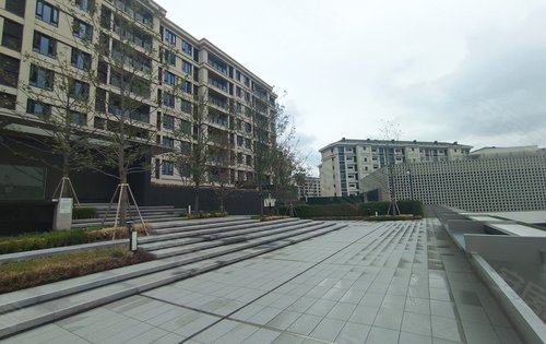 萬科城市花園洋房小區大門水景和兒童遊樂園實地拍攝小區大門人臉識別