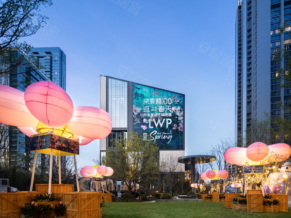 宸嘉100·嘉佰轩，武汉宸嘉100·嘉佰轩房价，楼盘户型，周边配套，交通地图，汉口滨江国际商务区中山大道与江码路交汇处 - 安居客