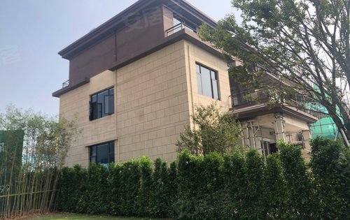 保利锦城146平小别墅地下一层地上三层洋房总价买别墅有天有地有院子