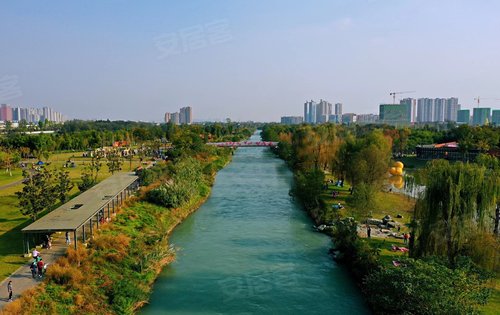 菁蓉濱湖灣動態:清水河藝術公園-成都安居客