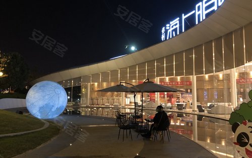 来保利海上明悦看月亮啊