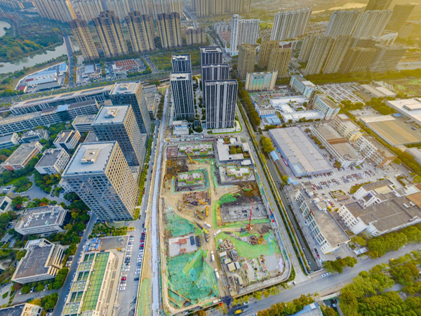 百家臻园，南京百家臻园房价，楼盘户型，周边配套，交通地图，菲尼克斯路与凤凰十路交汇处 - 安居客