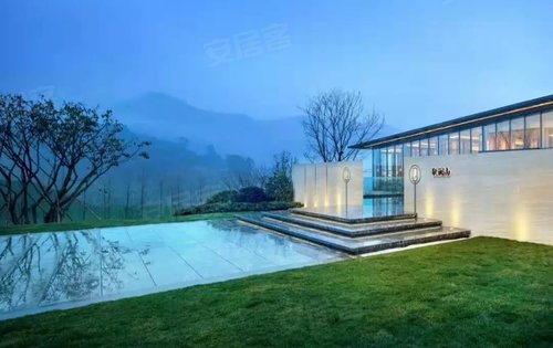 协信敬澜山小区实拍图