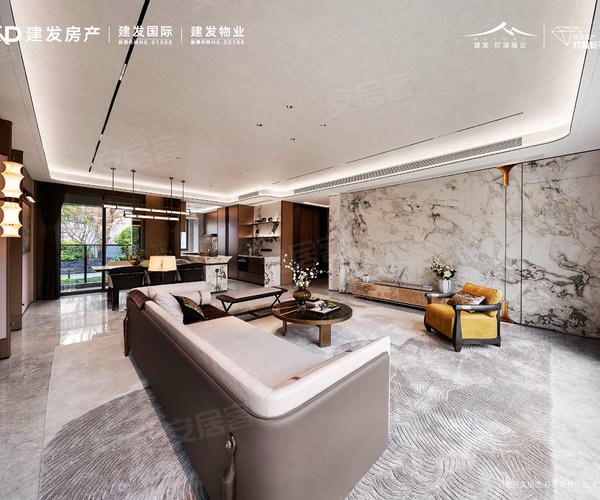 建发·灯湖缦云建面195平米户型，建发·灯湖缦云4室2厅3卫1厨约195.00平米户型图，朝南北朝向 - 佛山安居客