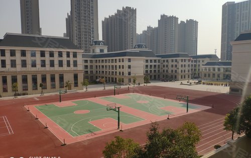 金水区艺术小学宏康校区项目附近的小学