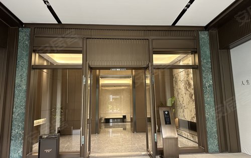 一楼酒店式入户大堂,沉稳大气