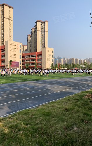 洪山五小已开学可以入读