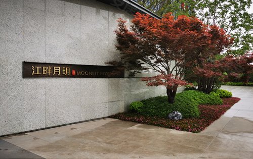 江畔小区未来人行出入口大门