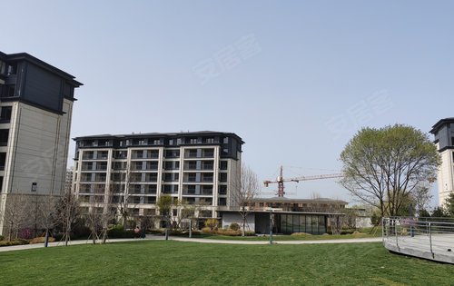 保利和府动态:和府二期交付在即,宽敞明亮的小区,晨跑好去处-大连安居