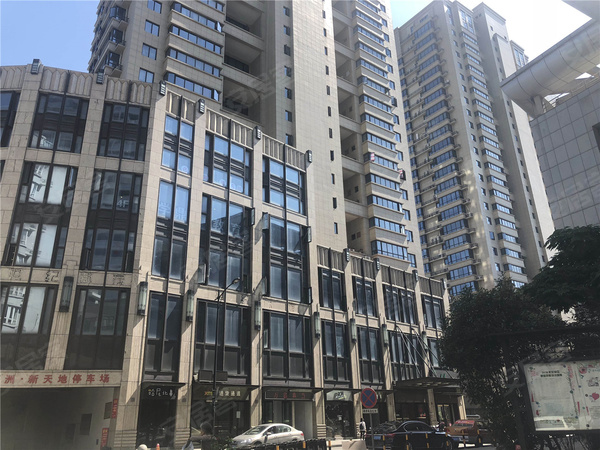 海洲新天地广场楼盘现场环境