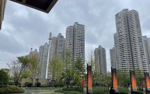城投融创国博城