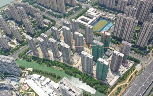 新希望滨江锦麟壹品动态:小区实景，铝板外立面还是挺大气的-苏州安居客