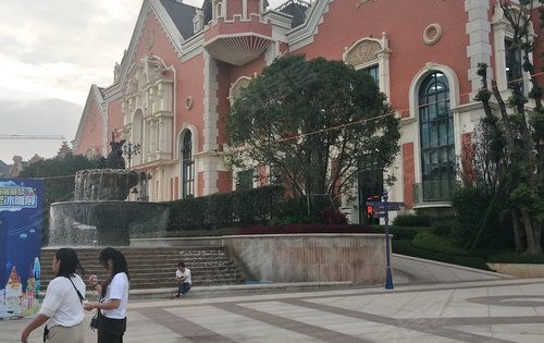 花溪恒大文化旅游城售楼部外面的世界,住房商铺门面找我哦