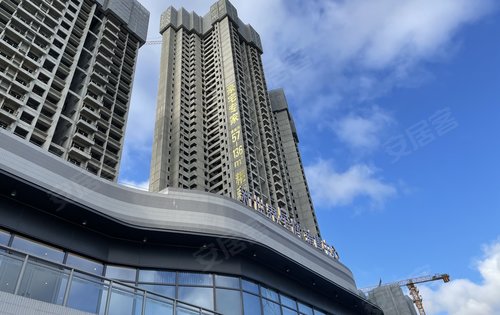 天气晴朗万物可爱新年快乐新世界星辉恭候各位参观