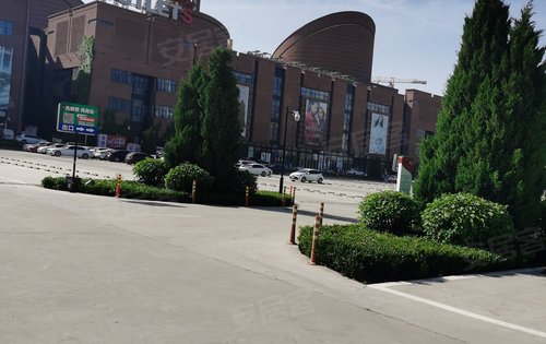 奥莱旁,地铁口,会展中心对面,浐灞滋水朝阳项目即将开盘