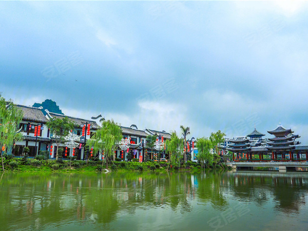 锦绣古镇楼盘现场环境