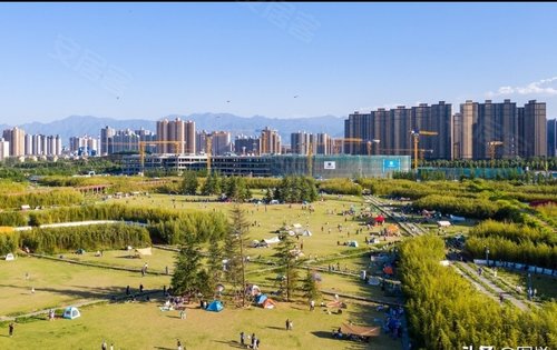 陕建·雁南朗境动态:距离项目800米的燕南公园已对外开放,成为城南