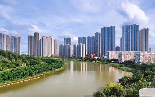 亚运城动态:#点击头像可以预约专车服务#天珑楼栋外观和园林绿化实拍