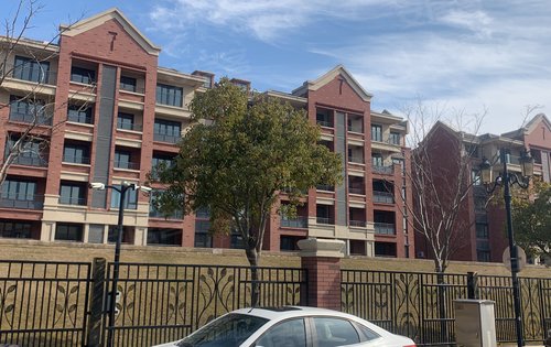 崇明岛大爱城六层花园洋房外立面景观