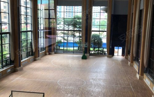 恒大银湖城运动中心火热装修 即将开放