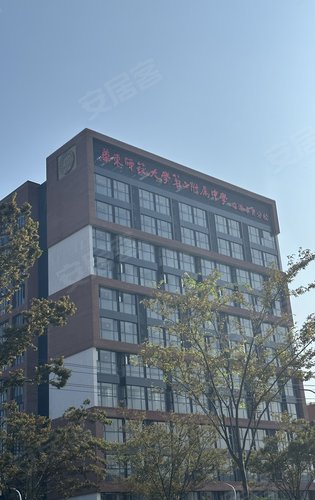 华二由临港投控集团旗下临港建设公司建设的华东师范大学第二附属