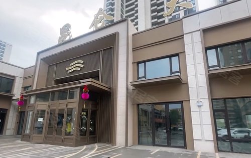 昆仑大河宸院,北门商服现铺啊,约310㎡大商服,欢迎大家随时过来看房