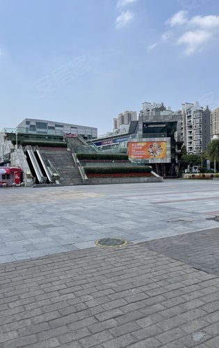 亚运城中心湖国际商业街