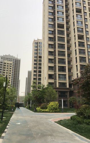 滨江翡翠城动态:滨江已交付小区园林景观-西安安居客