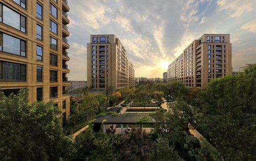 绿城二代高层外立面中的实力派