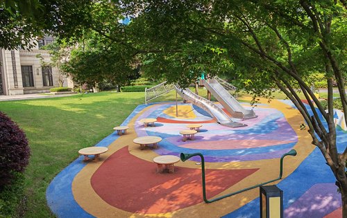 阳光城尚东湾生活在公园里的家绿化美美哒