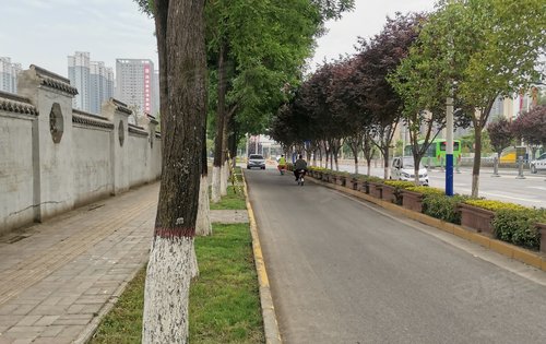 卓越坊动态:位于高新雁塔沣东三区交汇处，雁塔产业园之内后期发展指日可待-西安安居客