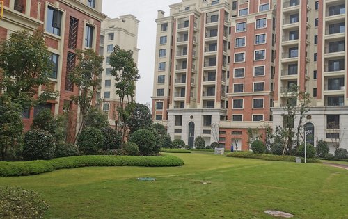 悠泊屿即将交房一期实景.