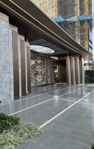 榕发揽湖郡动态:揽湖郡大门景观-福州安居客