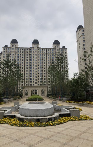 容湖壹号二期楼栋外观