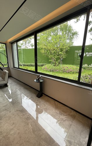 苏宁环球荣锦瑞府