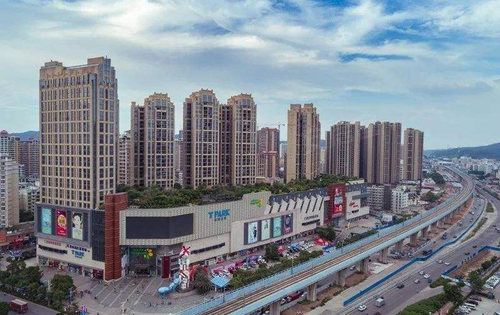 (1)莞惠城际:项目距离莞惠城际仲恺站约2.5公里,2站即达东莞.