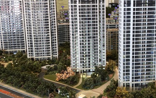 长投绿城兰园22,23栋已于10月7日截止登记;预计11月底继续加推11层的