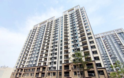 中梁·滨江壹号动态:九月交付现房,面积111-122三室两厅两卫,欢迎随时看房-安庆安居客