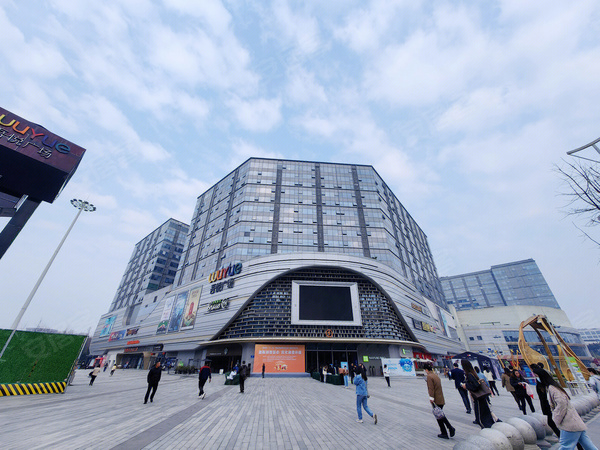 中国铁建西派城央,成都中国铁建西派城央房价,楼盘户型,周边配套,交通地图,万兴路567号,保利花园二期南50米 - 安居客