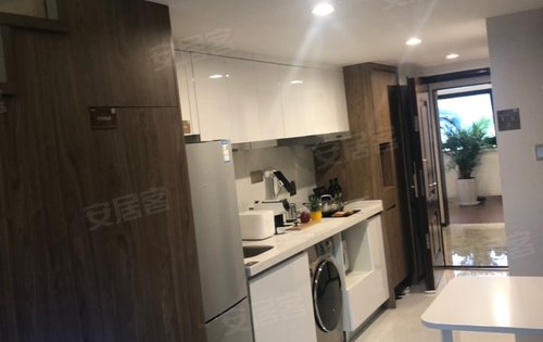 俊发城俊寓42平loft公寓楼上楼下两层