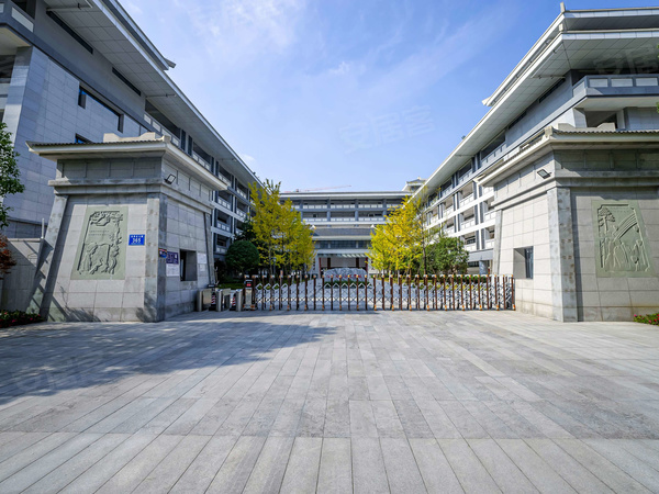 中海锦叁号院,成都中海锦叁号院房价,楼盘户型,周边配套,交通地图,光华西三路588号 - 安居客