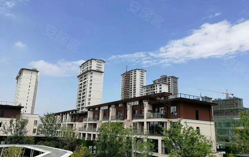 青特地铁花屿城动态:叠拼别墅实景图-青岛安居客