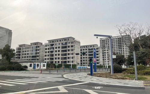 中建|吴江城投 · 笠泽之星动态:笠泽之星房子已全部封顶。-苏州安居客