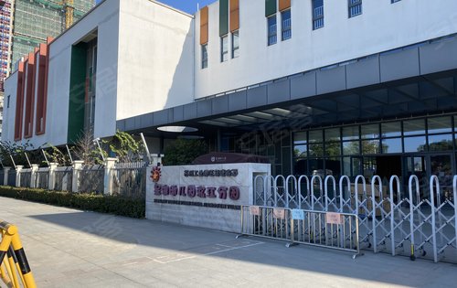 中国铁建·星樾湖滨动态:小区周边幼儿园学校邻里中心实体拍摄