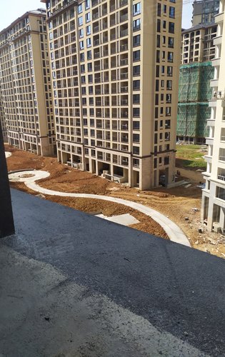 贝林棠樾湾动态:阳光明媚开始做绿化了-宣城安居客