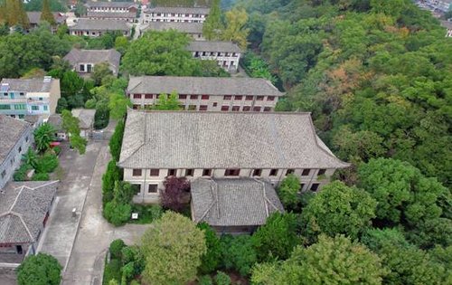 教育配套溪口镇中心小学剡溪中学武岭中学近在咫尺举步可达