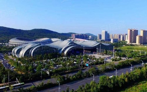 位于城东地标性建筑国际会展中心由建工集团所承建,国企实力-郴州安居