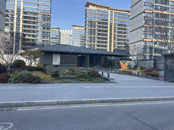 建发·朗月名筑，太仓建发·朗月名筑房价，楼盘户型，周边配套，交通地图，东亭路与县府街交叉口 - 安居客